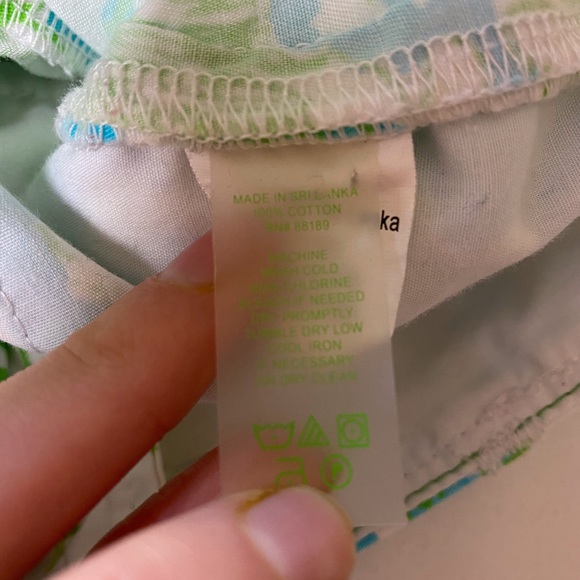 Lilly Pulitzer Callahan Shorts in “Its a Zoo” - Picture 4 of 8